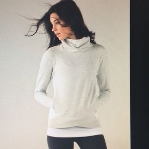 Lululemon Pullover